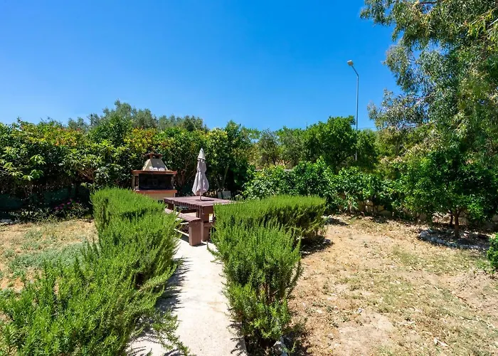 Aristos Garden Appartement Kalithies