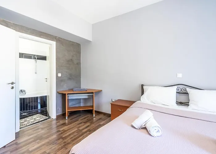 Aristos Garden Kalithies