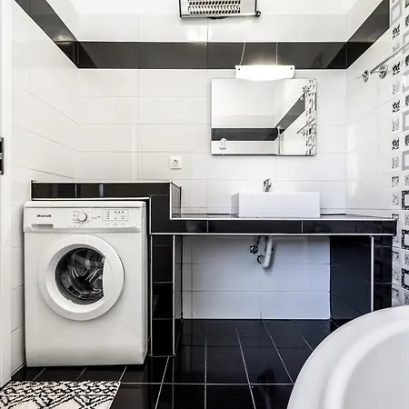 Lägenhet Aristos Garden *