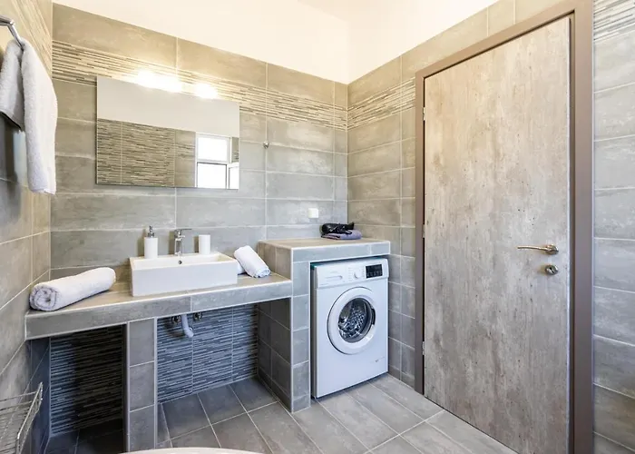 Aristos Garden * Καλυθιές