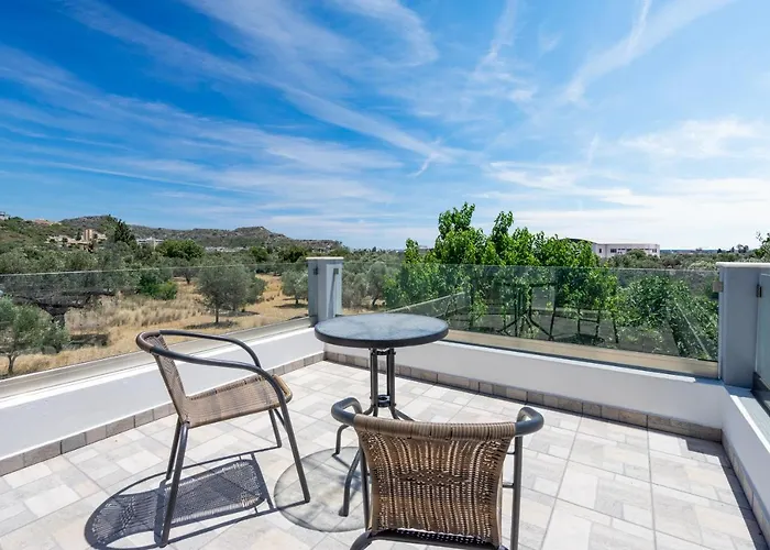 Aristos Garden * Καλυθιές