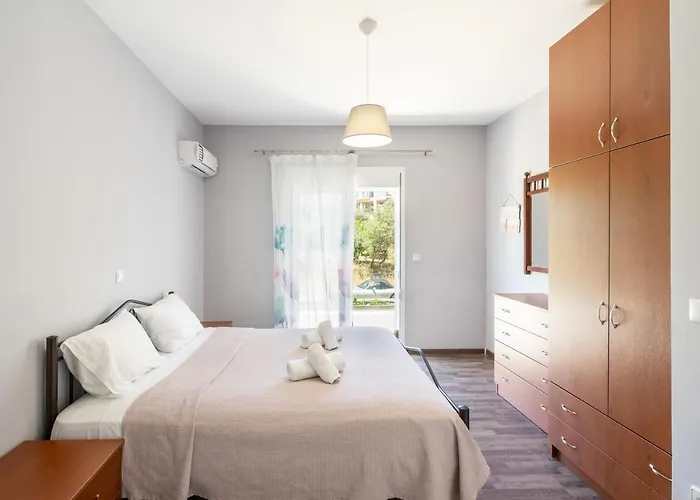 Aristos Garden * Καλυθιές