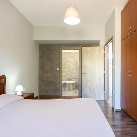 Aristos Garden Apartment *