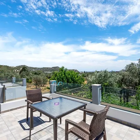 Apartment Aristos Garden