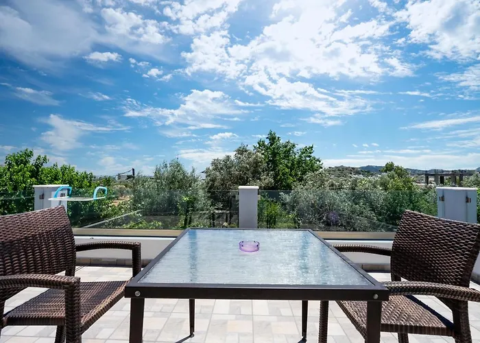 Apartamento Aristos Garden *