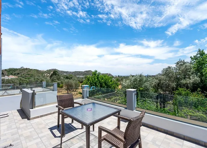 Apartamento Aristos Garden